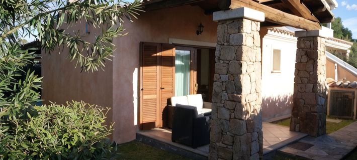 House with garden 150 meters from the beach 布多尼住宿飯店