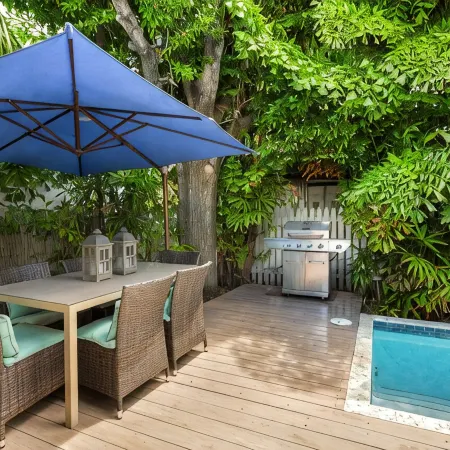 Casa De Cuba A Beach House - Cuban Flair Steps From Duval
