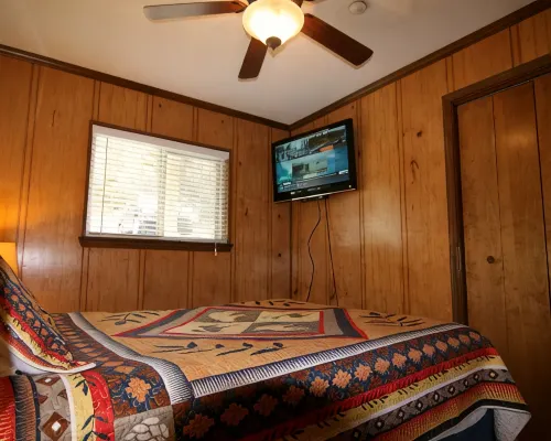 Across from Central Village/Slopes! AC 3BR MIDWEEK SPECIALS!!!  WIFI Hotels in Edray