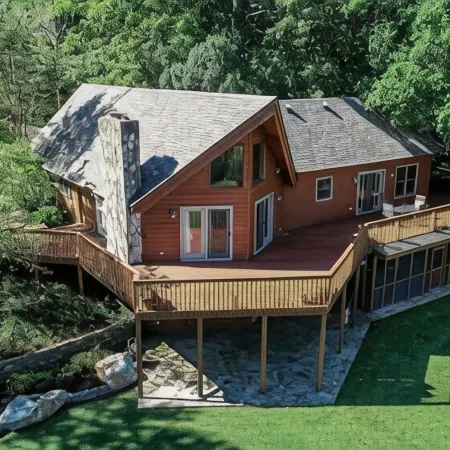 Beautiful serene lake house in the foothills, great for couples or families.