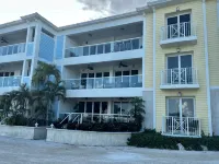 Experience Our Unique Ocean View Resort Style Property Located in Key Largo! - อ่างจากุชชี่