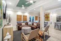 Bayside Retreat - 2250 sq ft Bay House w/dock, fire pit, & tons of amenities