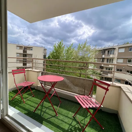 212 Apartment 10 min DisneyLand Hoteles en Montévrain