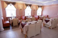 Myishk Inn Hotel - Pools