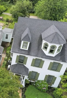 Elegant Retreat With Pool, Screened Porch Just Steps From Shops, Dining & Fun!