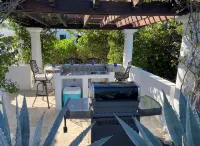 Coral View Villa Grace Bay Views! - Villas