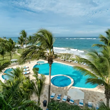 Seawinds Cabarete Beachfront Penthouse, Stunning Balcony Views, Sleeps 6
