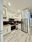 Muse in the city’s historic district near Aquarium, Zoo, Wheels, Arch, Stadium - balcone