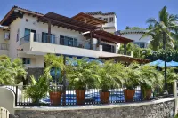 Beachfront Casa Mar de Grecia- Private beach Hotels in 