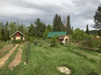 Glamp Thomas On Adk Farm Offers Privacy, Stargazing And Mountain Views - Uima-altaat