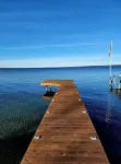 Cottage on Seneca Lake Shoreline - Wifi