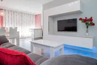 Luxurious sea view apartment.