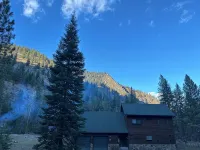 Rustic Big Sky "Cabin" - Wifi