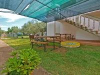 Cozy apartment in Peroj Hoteles en Peroj