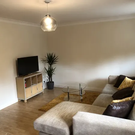 Apartment gem in Harrogate, gateway to The Dales. Pet-friendly!
