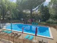 Hostellerie de La Source - Pool