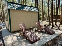 Creekside Log Cabin w/firepit, near quaint towns Thomas/Davis & many state parks - 3 étoiles