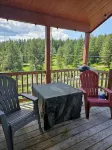 Tiny Farmhouse | Cda, Silverwood & Lake Nearby