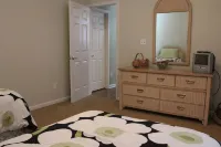 Newly Renovated Golfer's And/Or Boater's Dream Get Away!