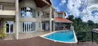 Villa Xona - a Luxury villa with stunning views - perfect for entertaining - Pools
