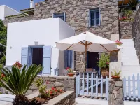 Pénde Traditional Villas Hotels in Serifos