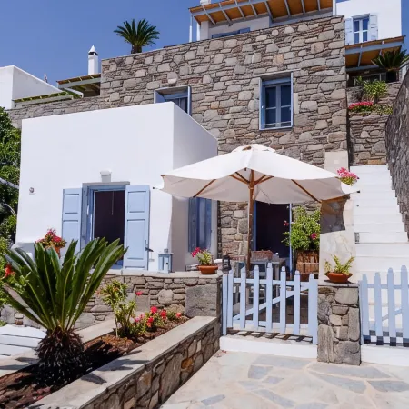 Pénde Traditional Villas