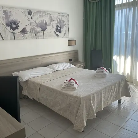 Hotel Degli Haethey Отели в г. Отранто