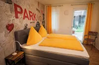 ART City-Studio 12 Kassel Fulda-Ufer, 3 bedrooms, terrace, balcony, up to 8 persons - balcony