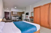 Peaks -Delmar Apartments