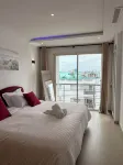 Charming 1-bedroom apartment HassanTowerView - Condos