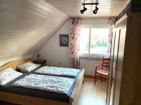 Fernblick: Schicke Farbenfrohe 2-Zi-Fewo Mit Balkon für Den Urlaub zu Zweit