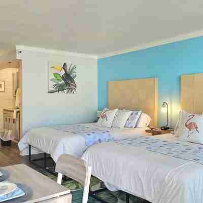 Sandy Toes!  A bright and vibrant studio condo in Daytona Beach FL Unit 418! Rooms