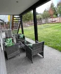 Beautiful Entire 2 Bedroom Suite - Condos