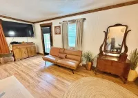 Cozy 1-bedroom apartment with AC, WiFi in enjoyable Harrison - 3 stjerner
