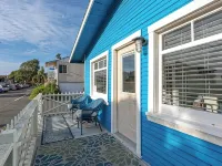 Historic beachside home in charming Sunset Beach 선셋비치 호텔