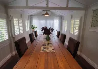 Camelot Boutique Accommodation - parking