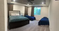 Spacious,Brand New 4-Bedroom House, Sleeping Upto 12 in Lodi with AC,Heat &WiFi. - 4-Star