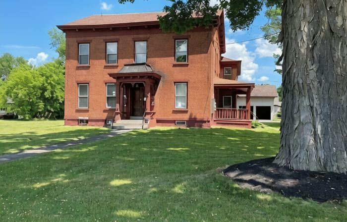 Vintage Vibes 1Br, 1St Floor Unit 1 @ the Weaver House Guest Suites.