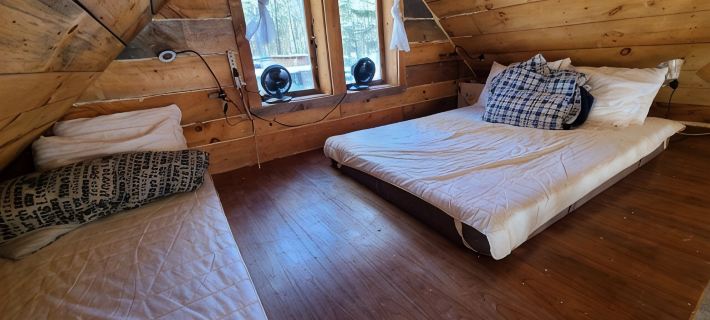 Cabin-Swim-Brook View-Woodfired Sauna-Firepit-Woodstove-7 Min to Stratton-Dog OK Hotels in Віндем