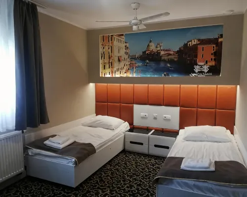 Hotel Venecia Palace Hotels in Pruszkow County