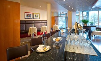 Hotel Penz West