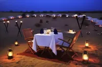 Royal Adventure Camp Sam - موقف سيارات