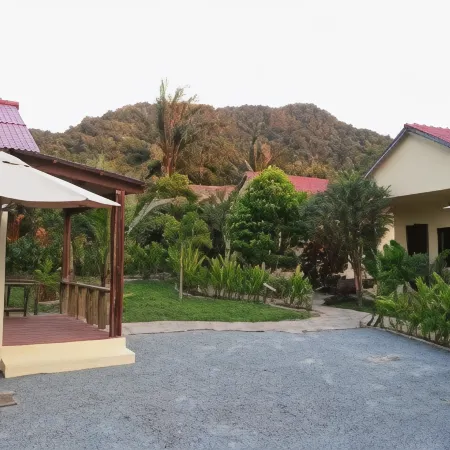 Bird of Paradise Bungalows