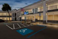 羅德威酒店 - 停車場