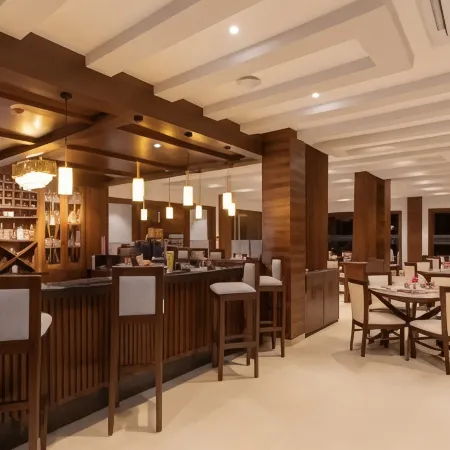 Regenta Resort & Spa By Riverside, Chitwan