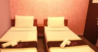 Your Hotel - 2-Star
