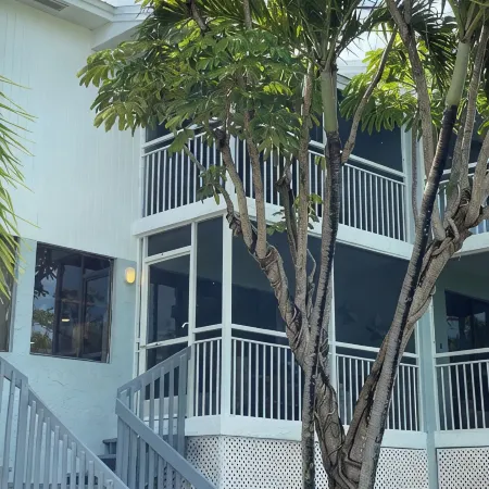 BRAND NEW! KEYS BEACH RETREAT! CAPTIVATING WATERVIEW VILLA! WIFI! FREE GOLF CART