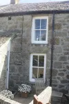 Compact traditional cottage - Coastal Village of Treen - 2-Star