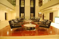 Royal Park Kakinada - bar