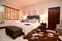 Cygnature Boutique Lodge - parking